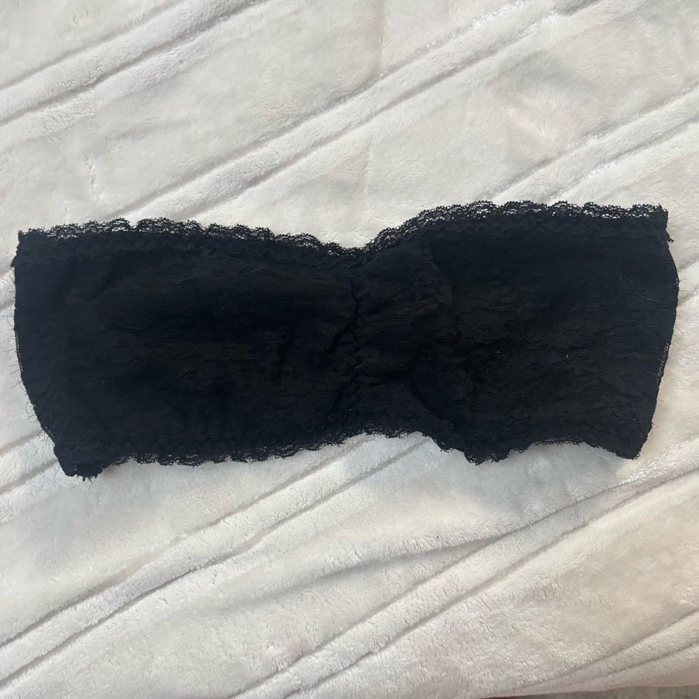 Anemone Black Lace Bandeau Intimates